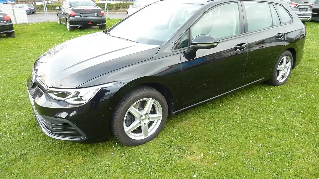 Volkswagen Golf Variant 2.0 Life Business Sound - foto 1