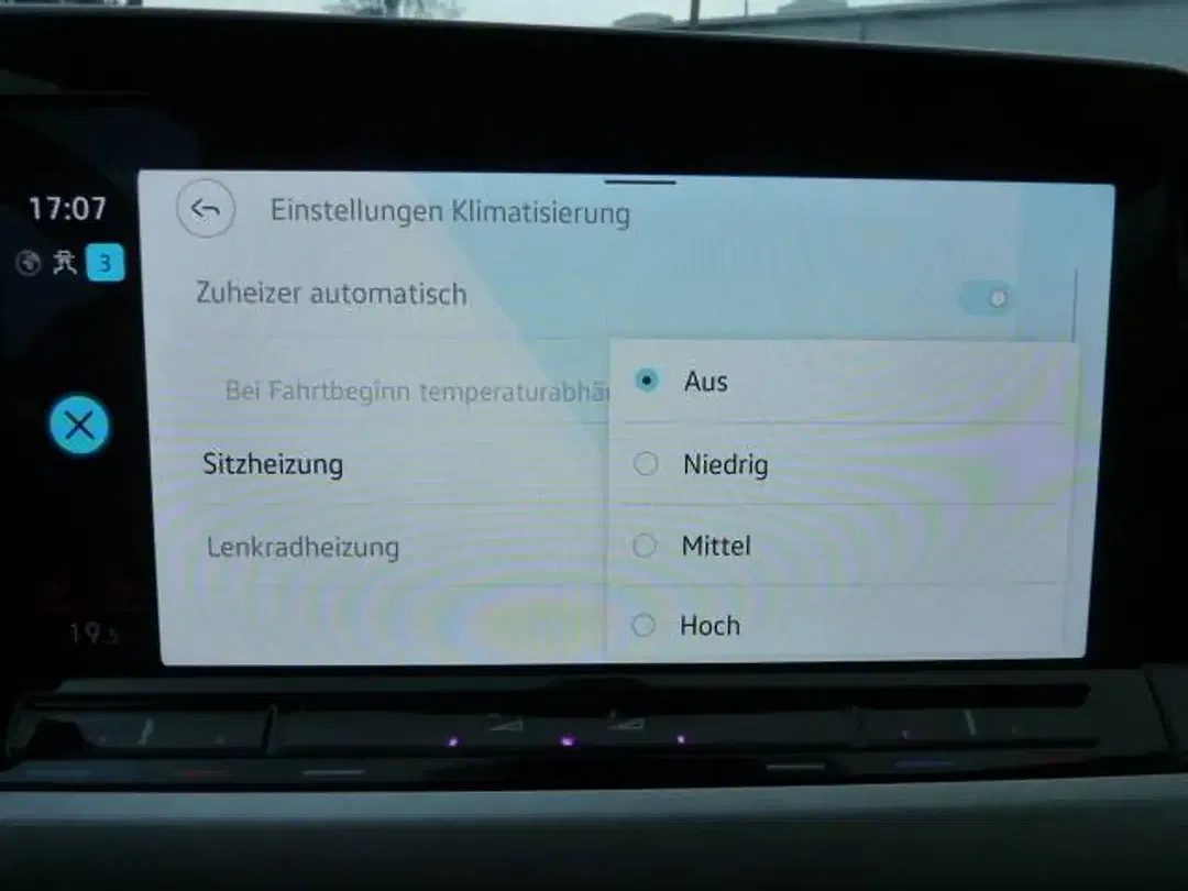 Volkswagen Golf Variant 2.0 Life Business Sound - Thumbnail 19