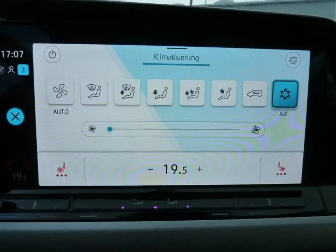 Volkswagen Golf Variant 2.0 Life Business Sound - Thumbnail 28