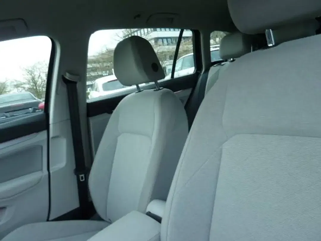 Volkswagen Golf Variant 2.0 Life Business Sound - Thumbnail 8