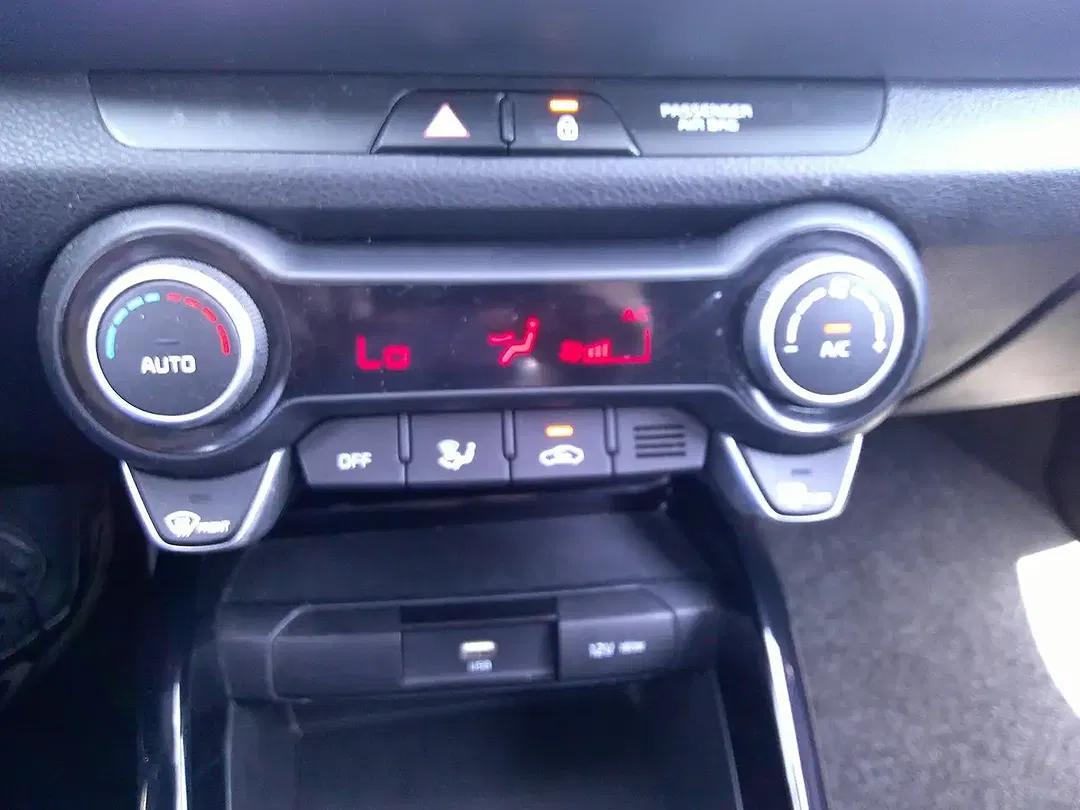 Kia Stonic 1.0 T-GDI - Thumbnail 11