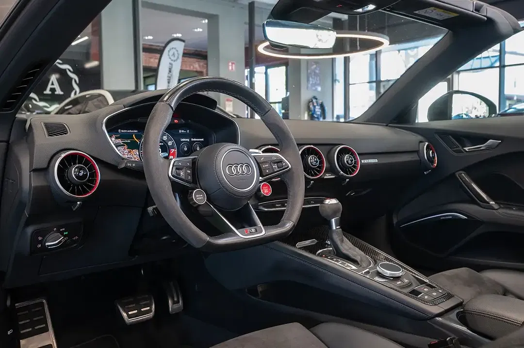 Audi TT RS Roadster - Thumbnail 13