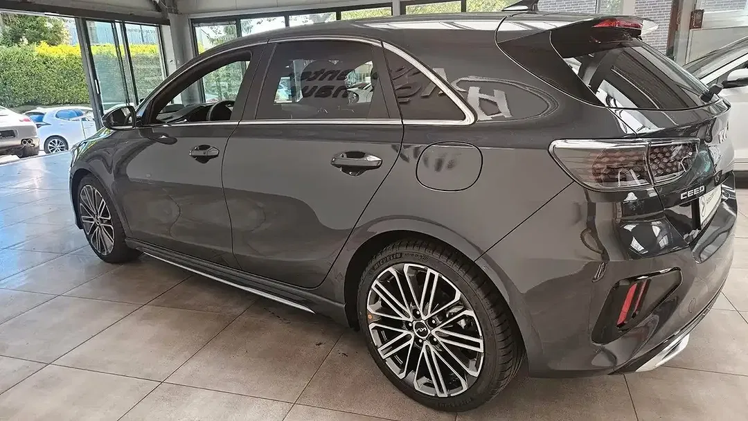 Kia Ceed / cee'd Performance GT-Line - Thumbnail 7