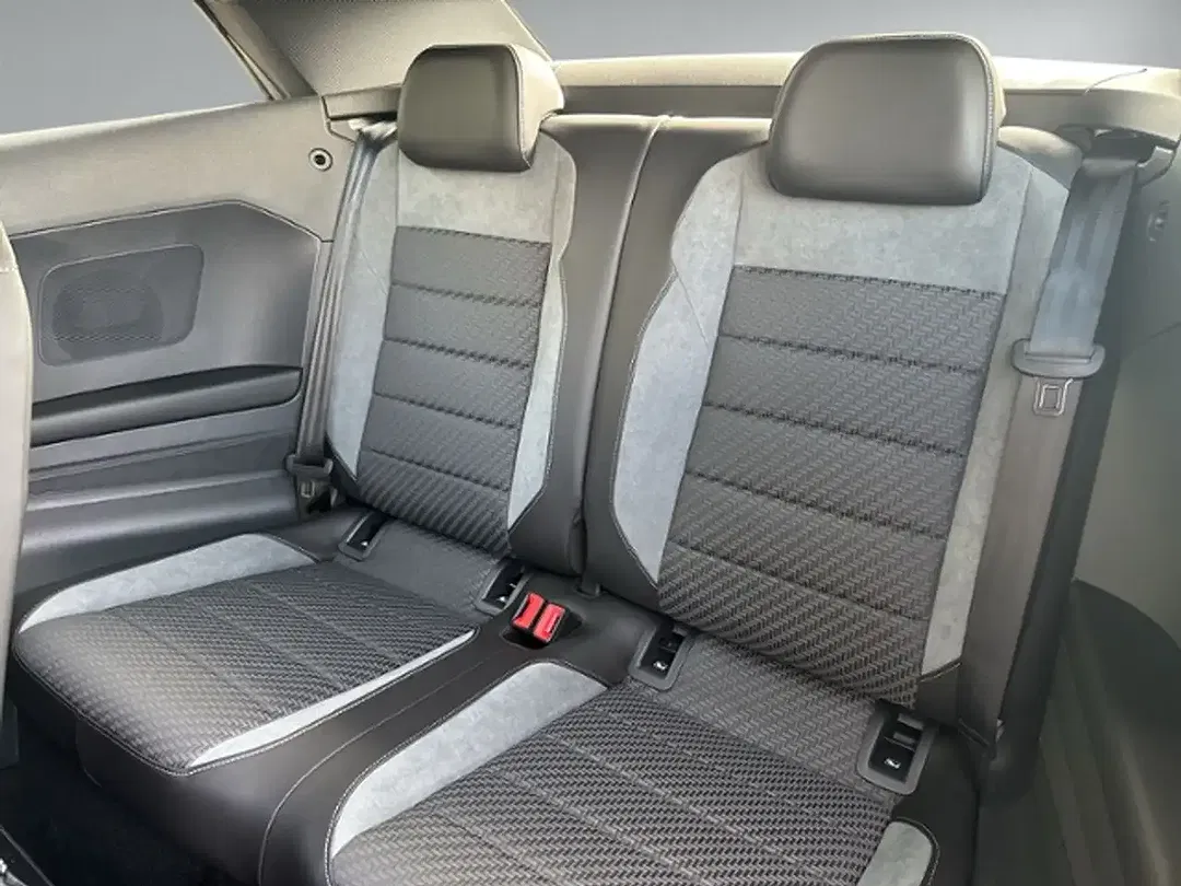 Volkswagen T-Roc 1.5 TSI DSG R-Line - Thumbnail 9