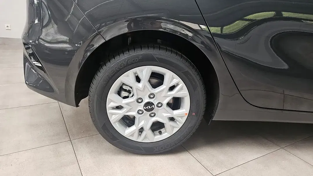 Kia Ceed / cee'd DCT Vision - Thumbnail 4