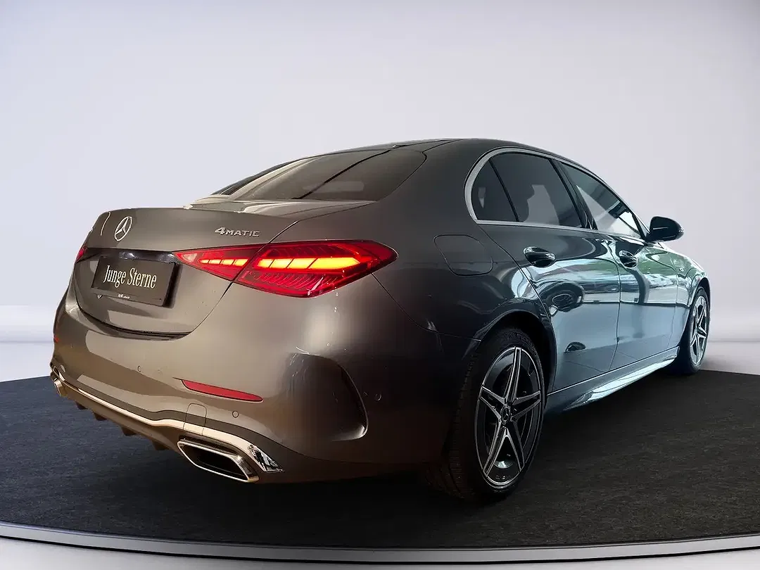 Mercedes-Benz C 300 4MATIC AMG Edition - Thumbnail 6