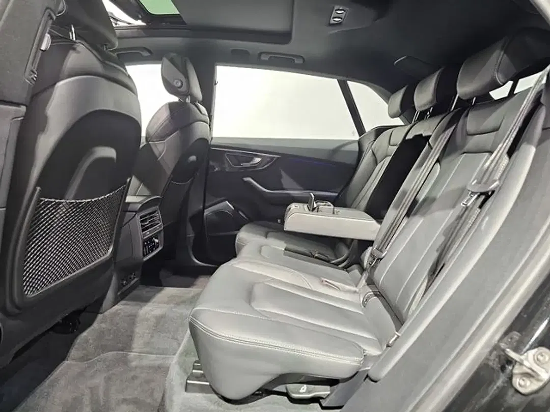 Audi SQ8 Matrix LED Black Edition - foto 14