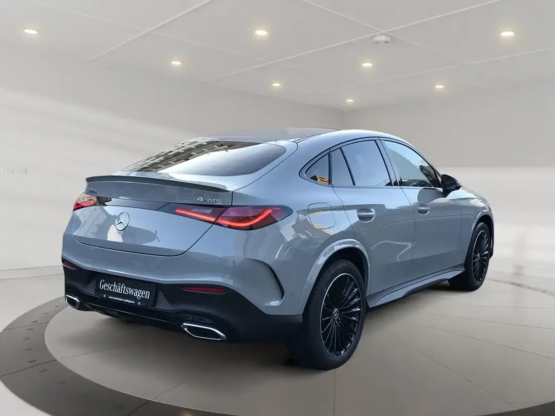 Mercedes-Benz GLC 220 4MATIC AMG MBUX Burmester Night - foto 2