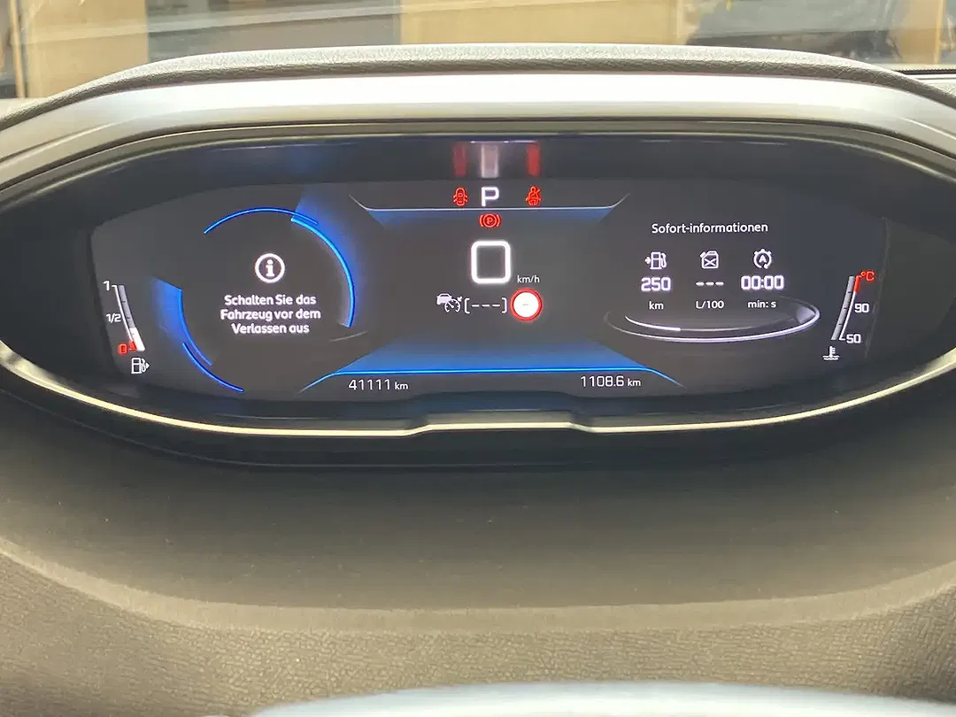 Peugeot 5008 130 PureTech Allure Pack - Thumbnail 9