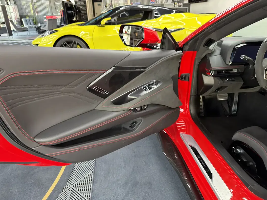 Corvette Z06 Z07 Coupe 3LZ - Thumbnail 10