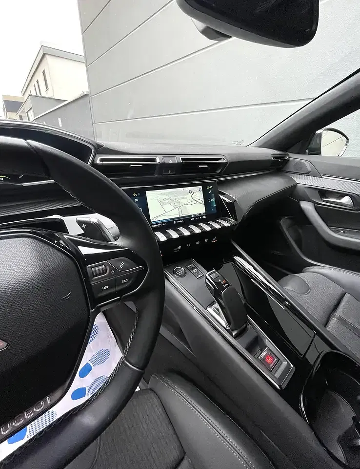 Peugeot 508 225 Hybrid Allure Pack SW - Thumbnail 11