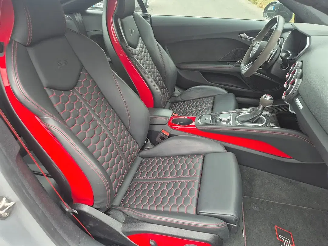 Audi TT RS S tronic quattro Coupe - Thumbnail 9