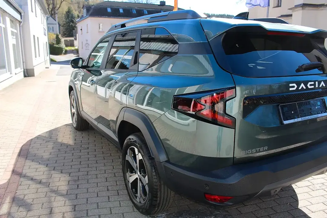 Dacia Bigster Hybrid Journey - Thumbnail 6