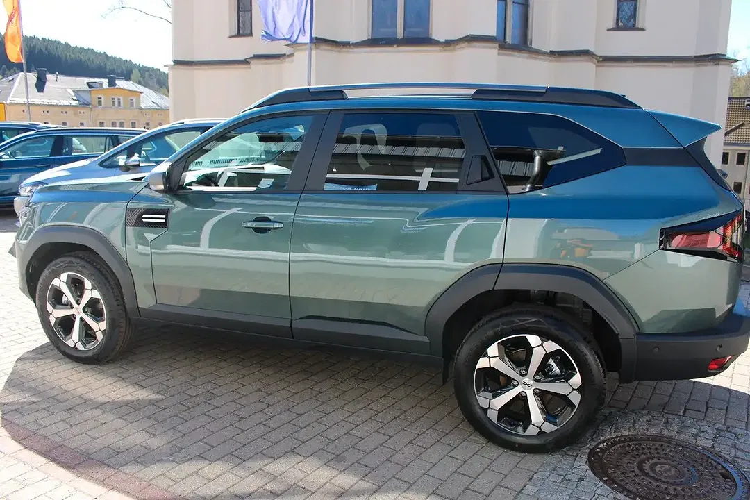 Dacia Bigster Hybrid Journey - Thumbnail 7