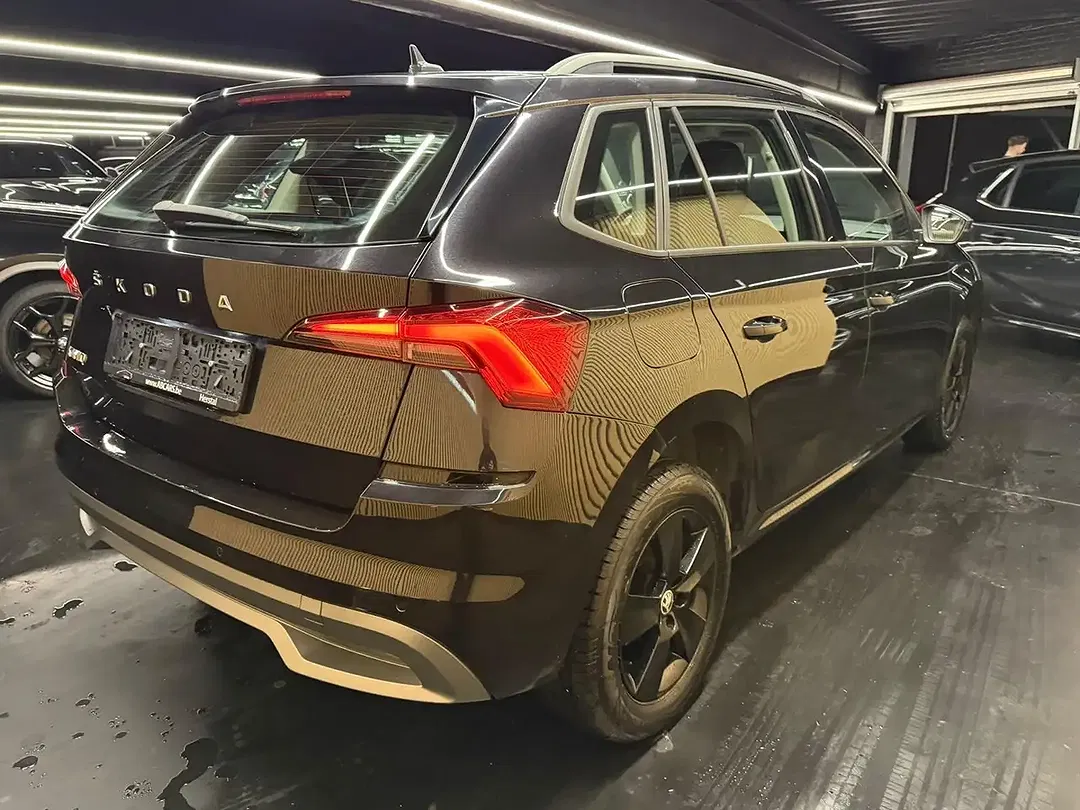 Skoda Kamiq 1.0 TSI Ambition Sport - Thumbnail 3