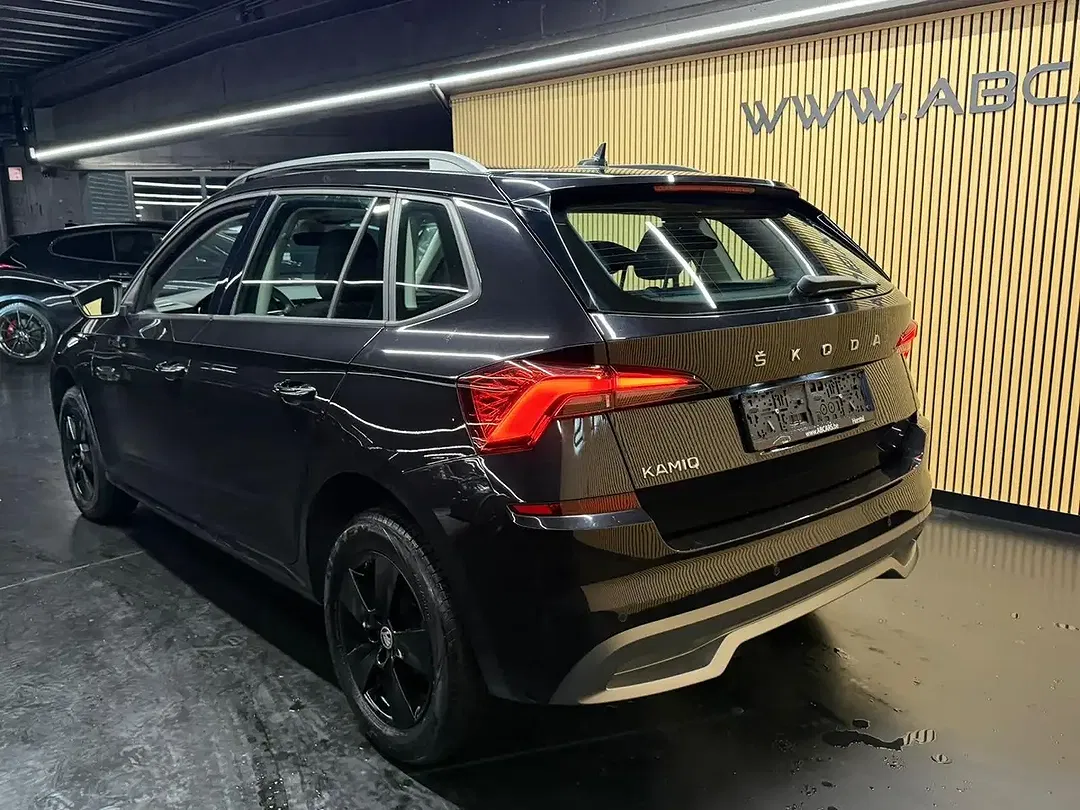 Skoda Kamiq 1.0 TSI Ambition Sport - Thumbnail 9