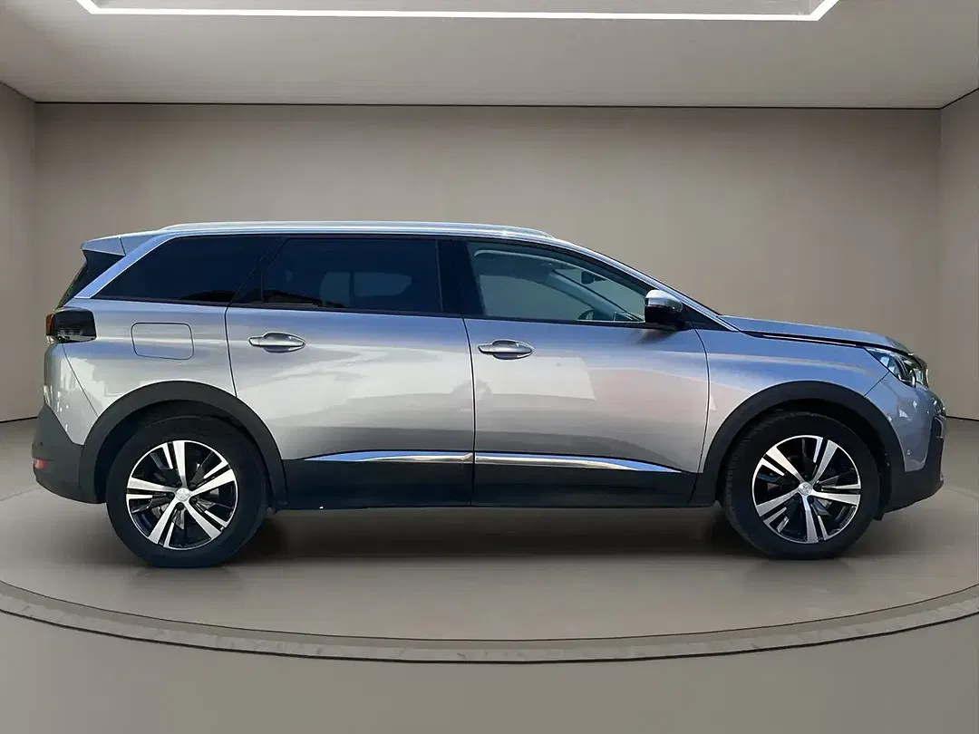 Peugeot 5008 Allure - foto 2