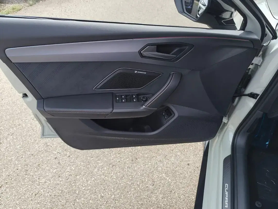 CUPRA Leon 1.5 VZ Sportstourer Edition - Thumbnail 13