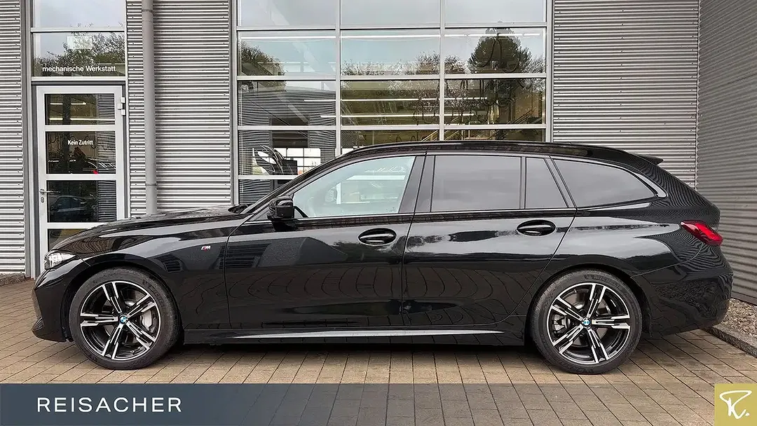 BMW 330 xDrive M Sport - Thumbnail 4