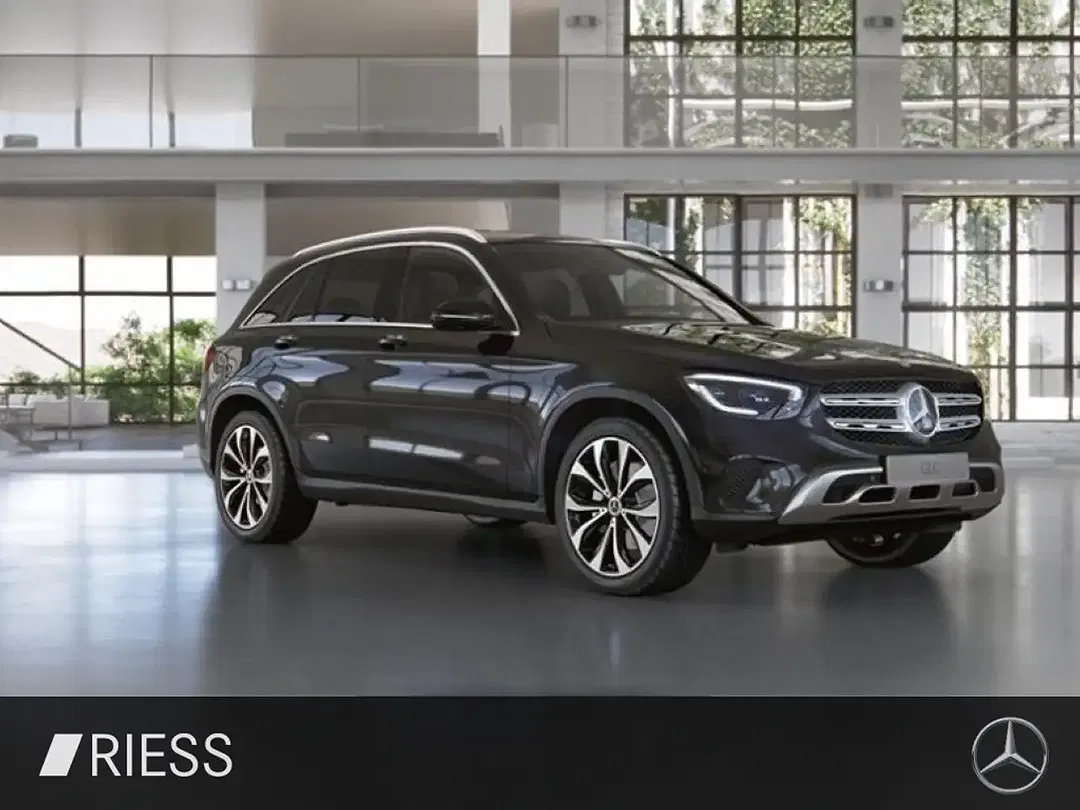 Mercedes-Benz GLC 300 AUT 4MATIC - Thumbnail 2