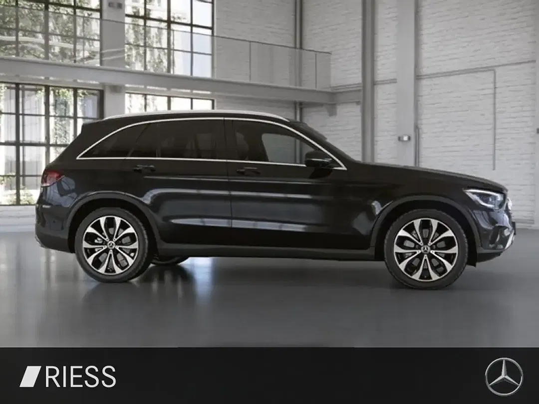 Mercedes-Benz GLC 300 AUT 4MATIC - Thumbnail 3