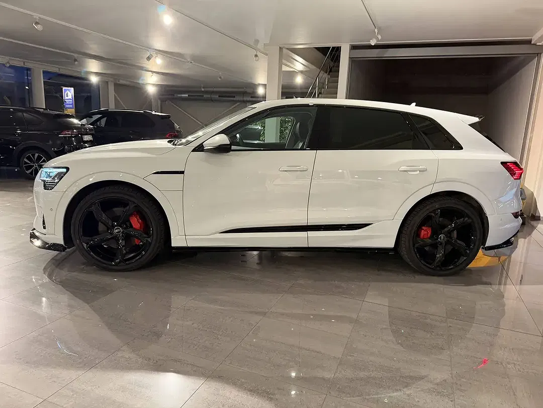 Audi Q8 e-tron Black Edition S line - foto 15