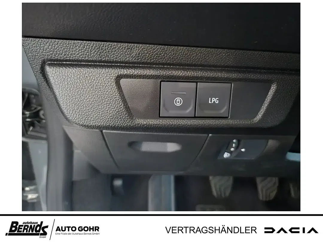 Dacia Sandero ECO-G Expression - Thumbnail 4