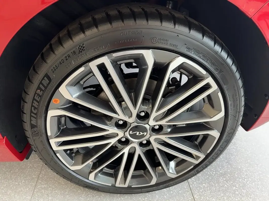 Kia Ceed / cee'd 1.5 GT-Line - Thumbnail 12
