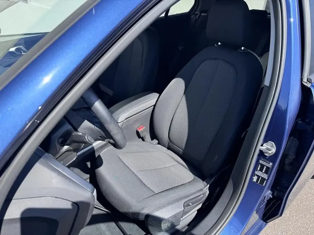 BMW 116 - Thumbnail 10