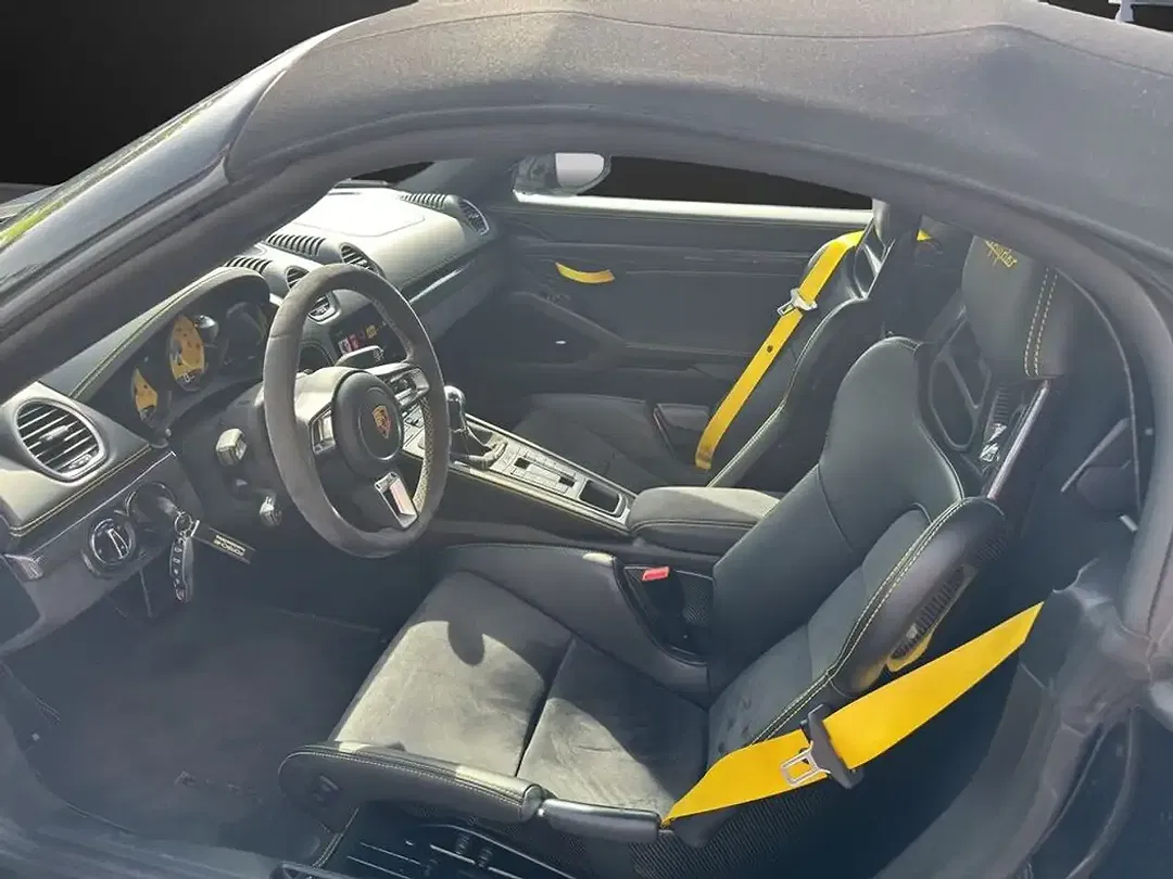 Porsche 718 Spyder - Thumbnail 9