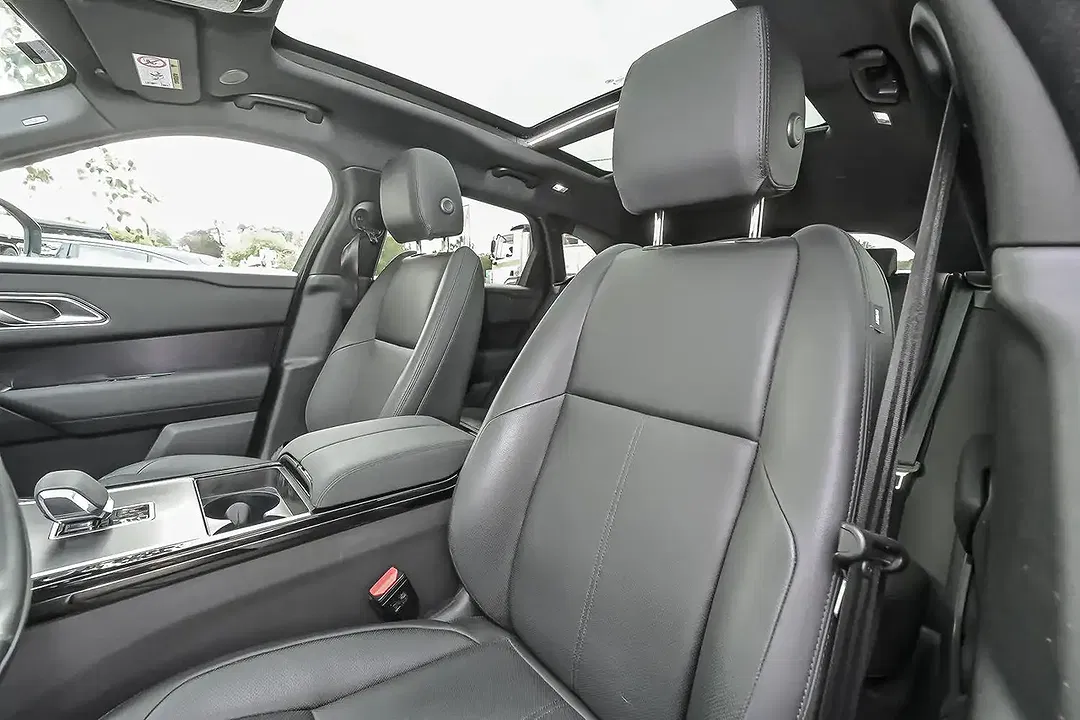 Land Rover Range Rover Velar P400e Dynamic SE - Thumbnail 6