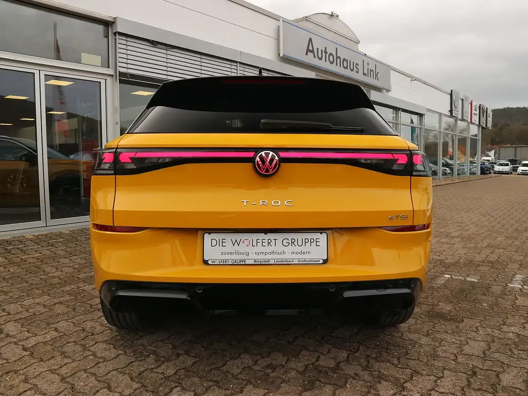 Volkswagen T-Roc 1.5 eTSI DSG R-Line - Thumbnail 11