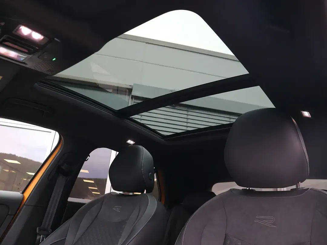 Volkswagen T-Roc 1.5 eTSI DSG R-Line - Thumbnail 8
