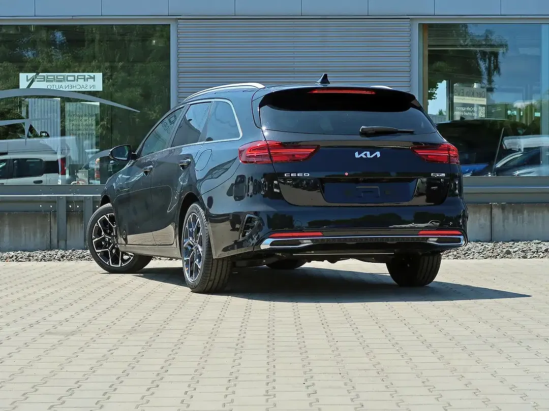 Kia Ceed SW / cee'd SW 1.5 GT-Line - Thumbnail 5