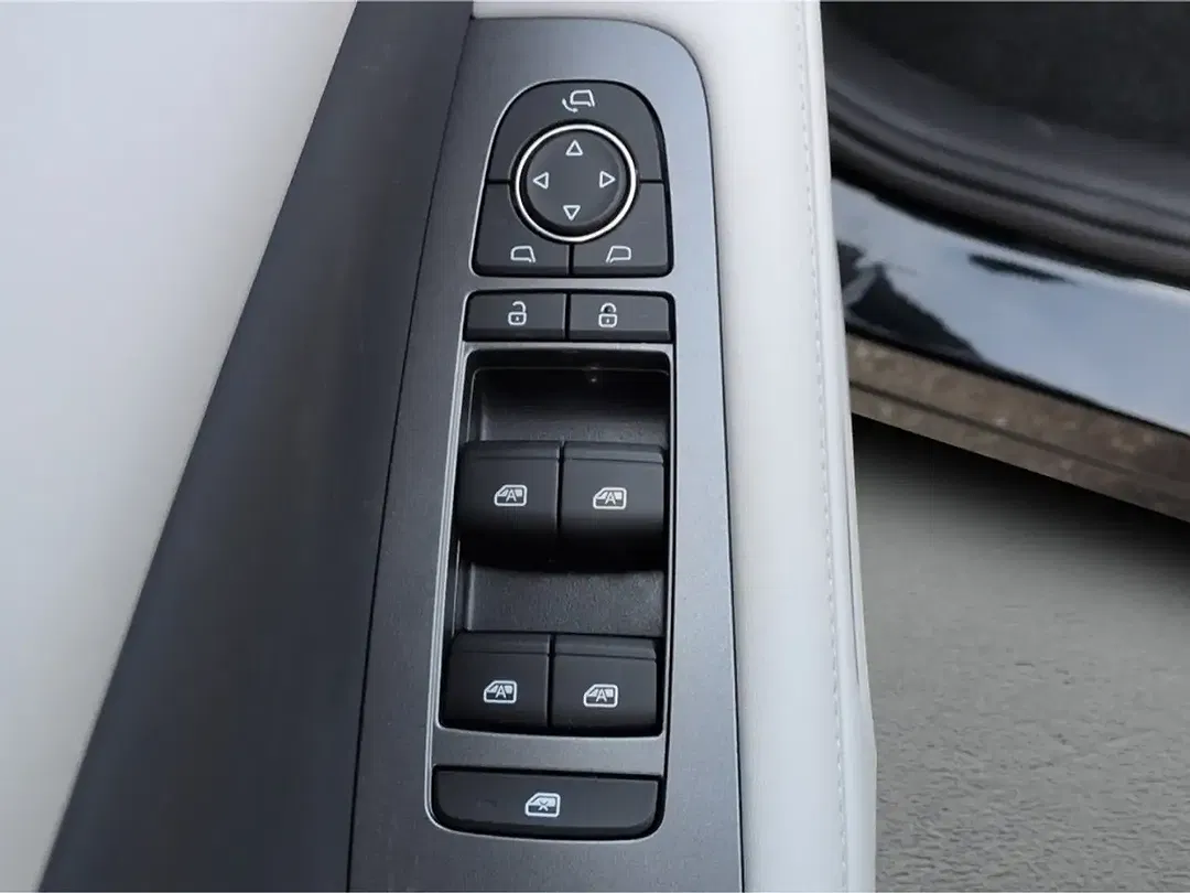 BYD Atto 2 DM-i Boost - Thumbnail 13