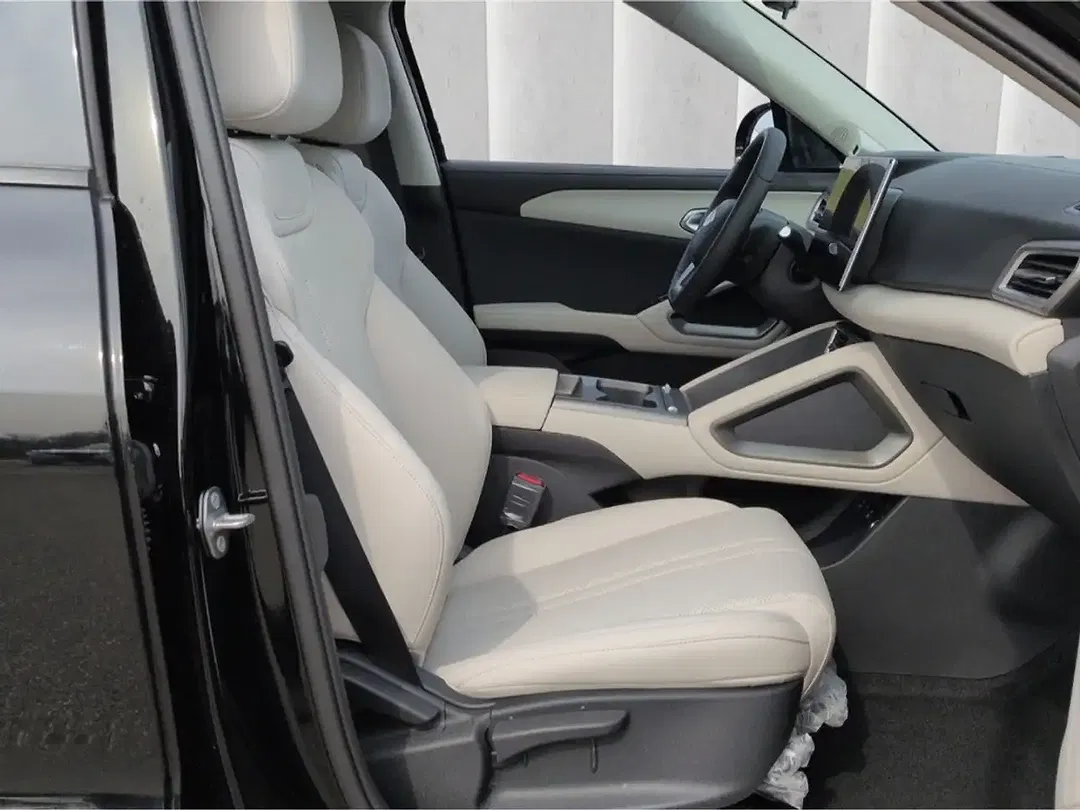 BYD Atto 2 DM-i Boost - Thumbnail 7