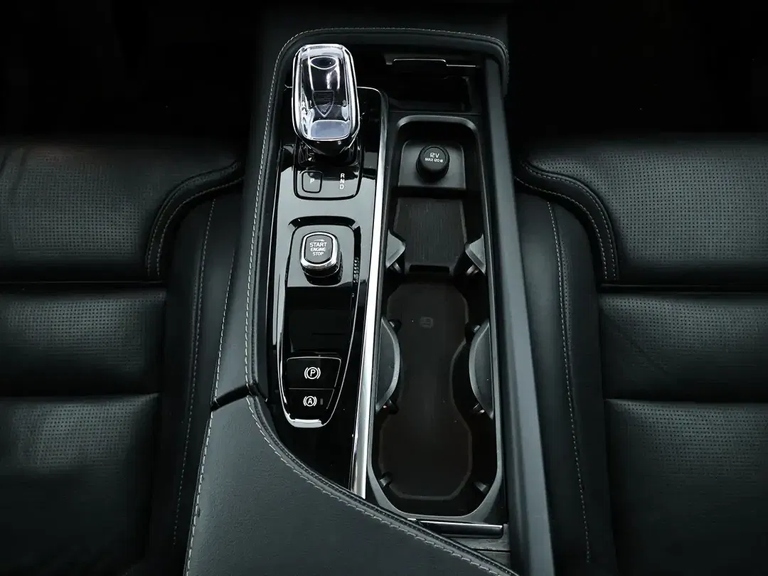 Volvo XC90 T8 PHEV AWD Inscription - Thumbnail 13
