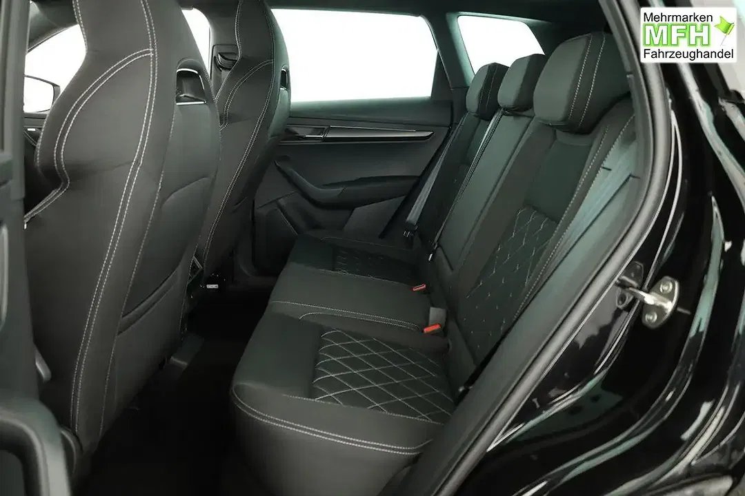 Skoda Karoq 1.5 TSI DSG Sportline - Thumbnail 11
