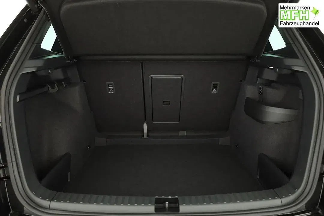 Skoda Karoq 1.5 TSI DSG Sportline - Thumbnail 12