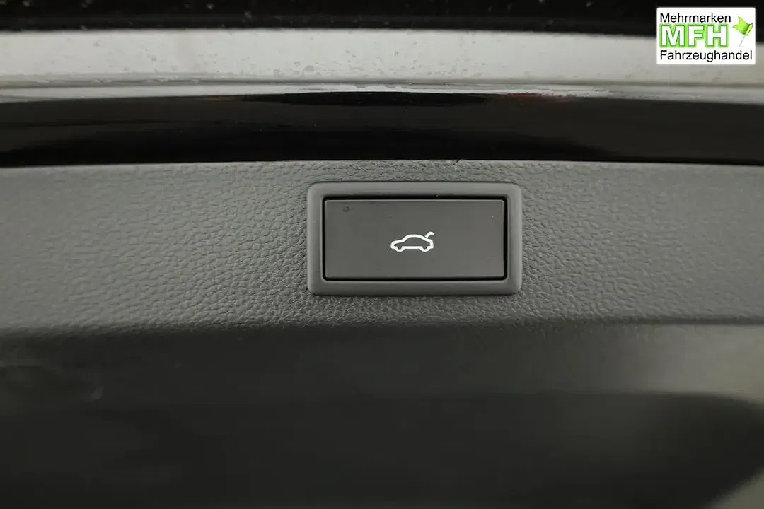 Skoda Karoq 1.5 TSI DSG Sportline - Thumbnail 13