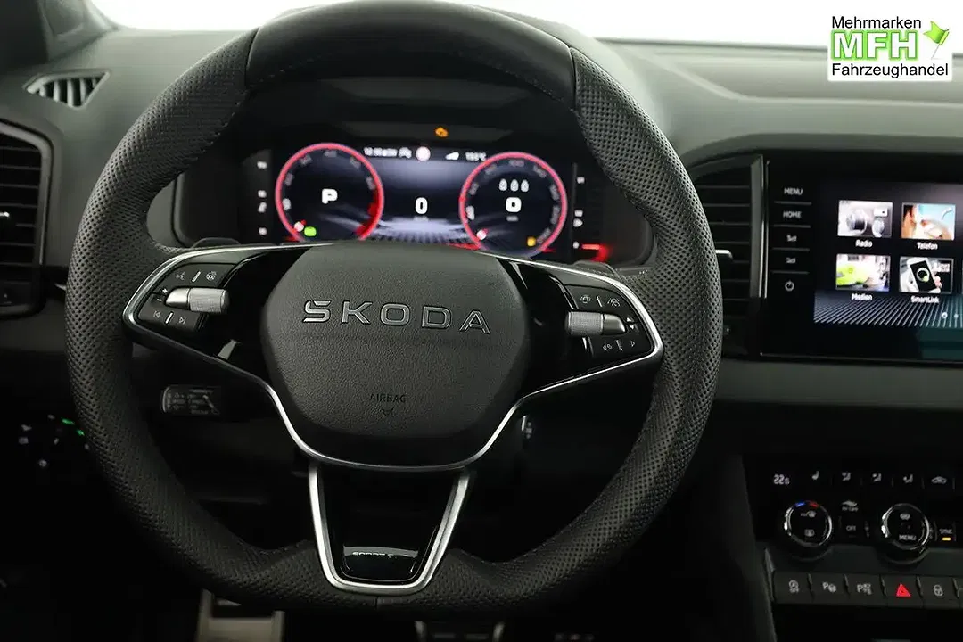 Skoda Karoq 1.5 TSI DSG Sportline - Thumbnail 5
