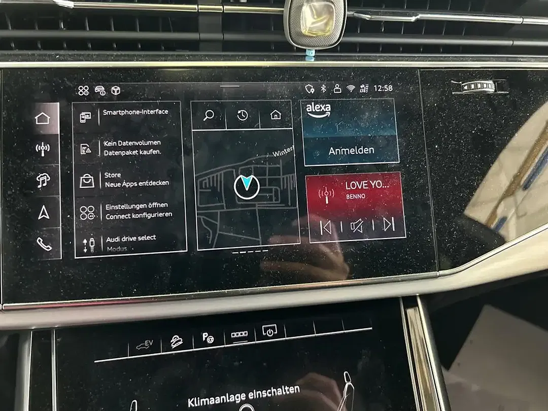 Audi Q8 55 TFSI e Matrix LED S line - Thumbnail 10