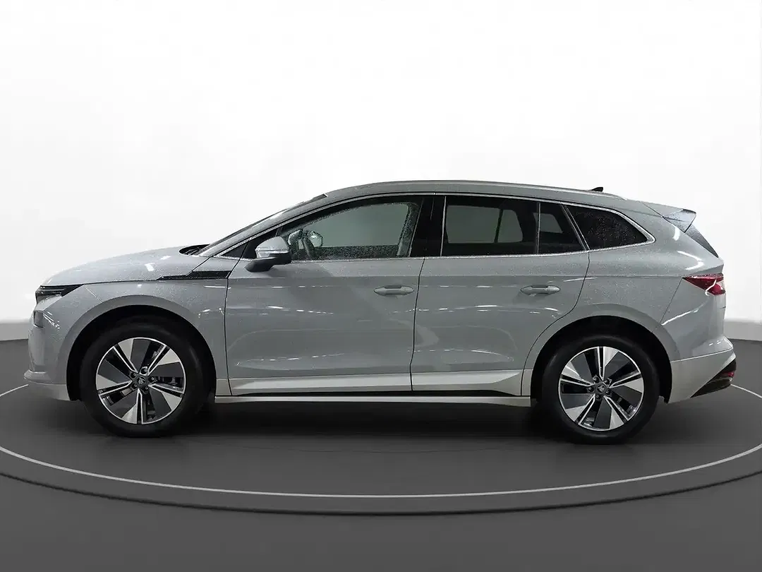 Skoda Enyaq 60 Loft - Thumbnail 5