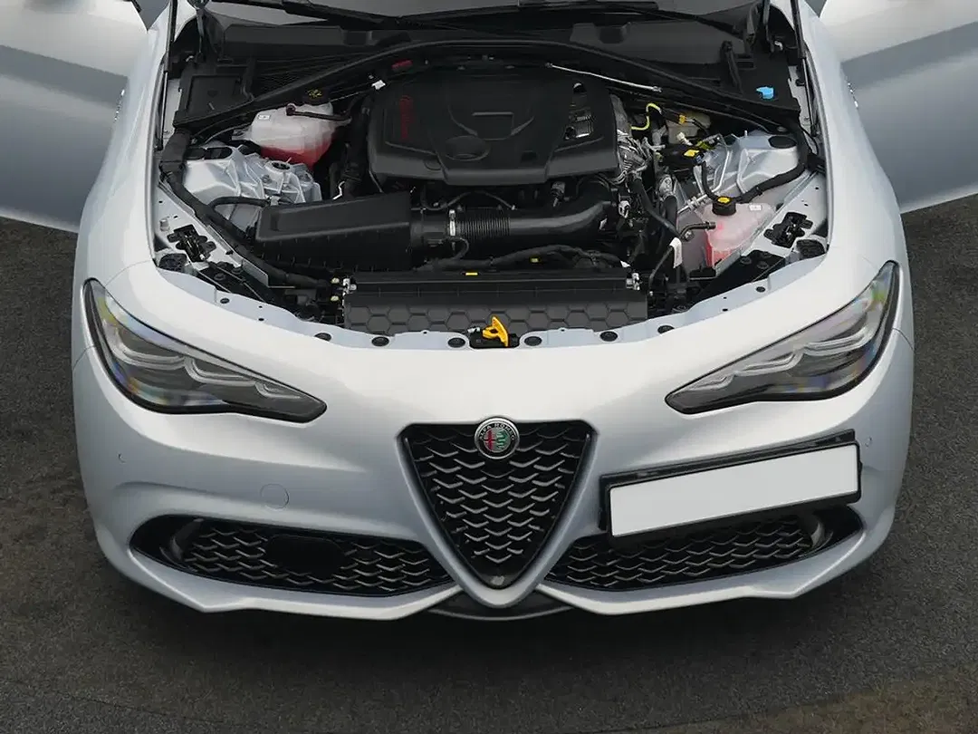 Alfa Romeo Giulia 2.0 Turbo Q4 Veloce - Thumbnail 5