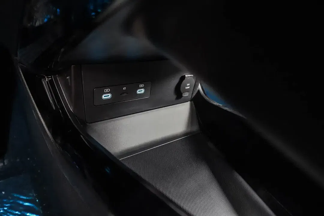 BYD Seal U DM-i PHEV Design - Thumbnail 12