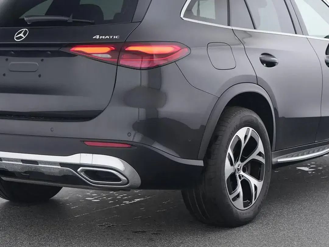 Mercedes-Benz GLC 300 4MATIC Luxury - Thumbnail 9