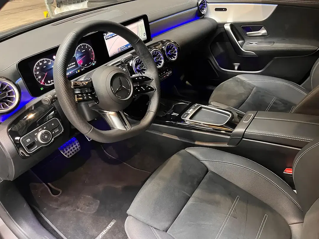 Mercedes-Benz CLA 200 AMG Line - Thumbnail 6