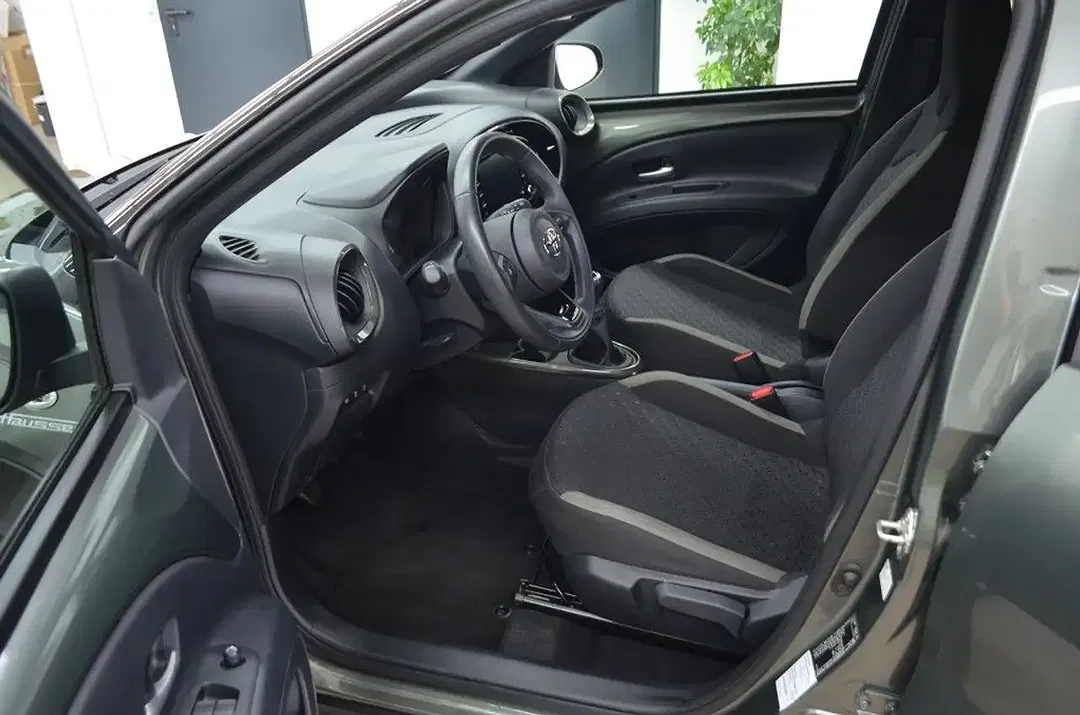 Toyota Aygo X - Thumbnail 13