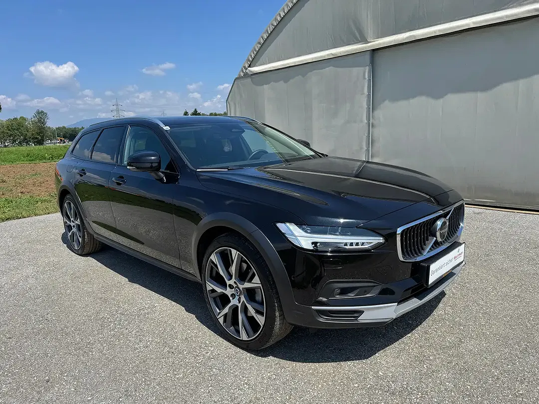 Volvo V90 Cross Country B4 Geartronic AWD Ultimate - Thumbnail 3