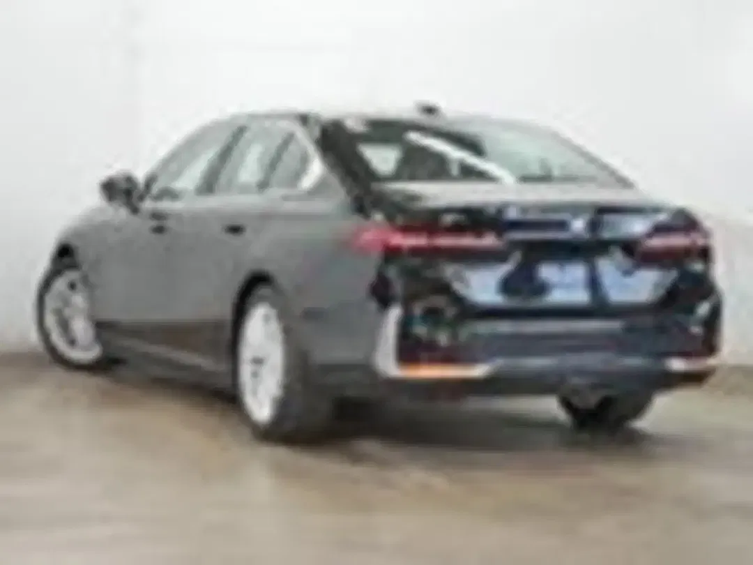 BMW 550 xDrive - Thumbnail 3